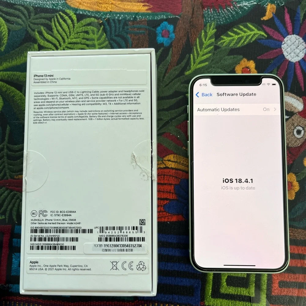Apple iPhone 13 Blue Unlocked Dual-Camera Cell Phone  can be used with different